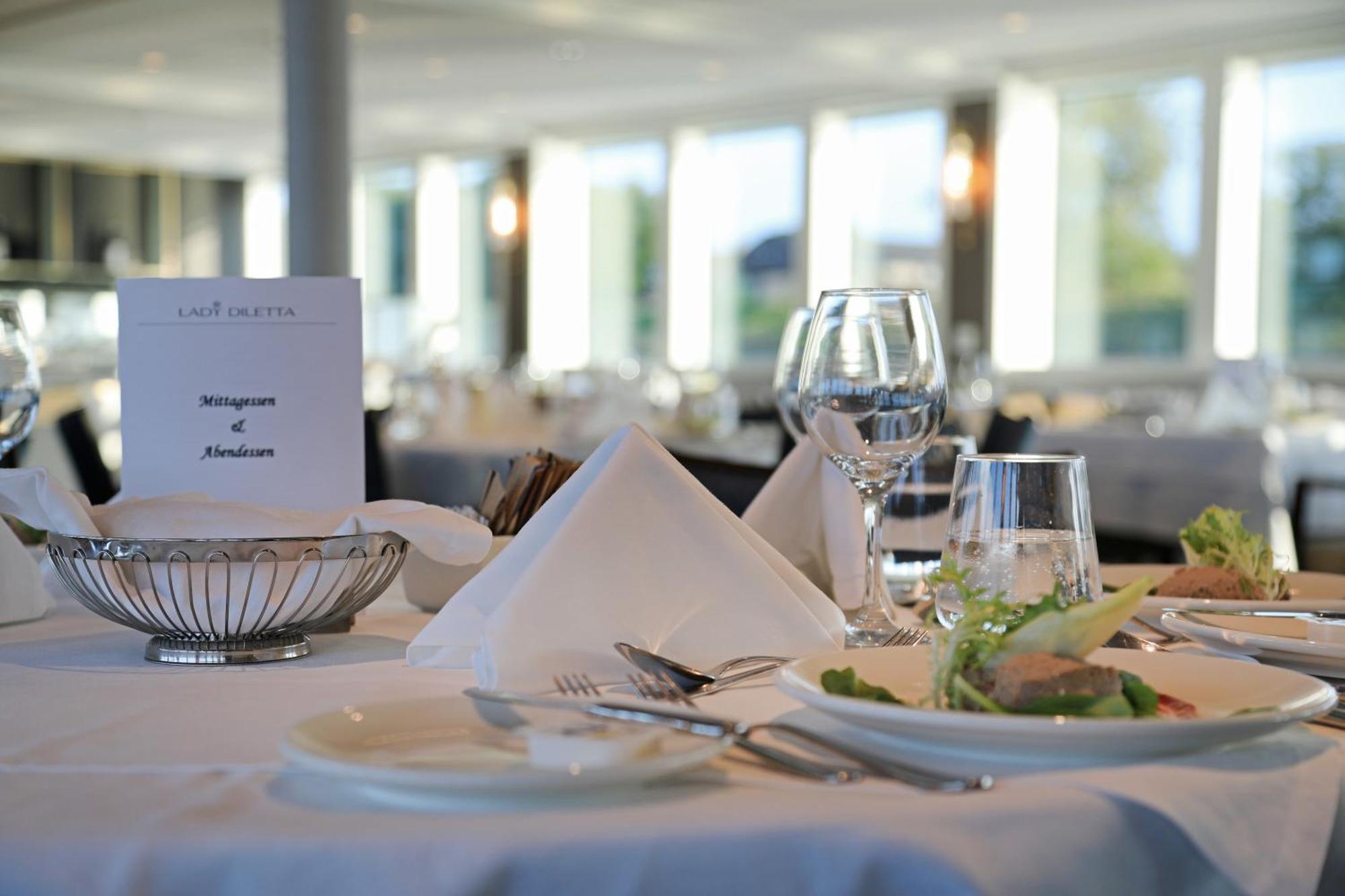 קלן Hotelschiff Lady Diletta מראה חיצוני תמונה
